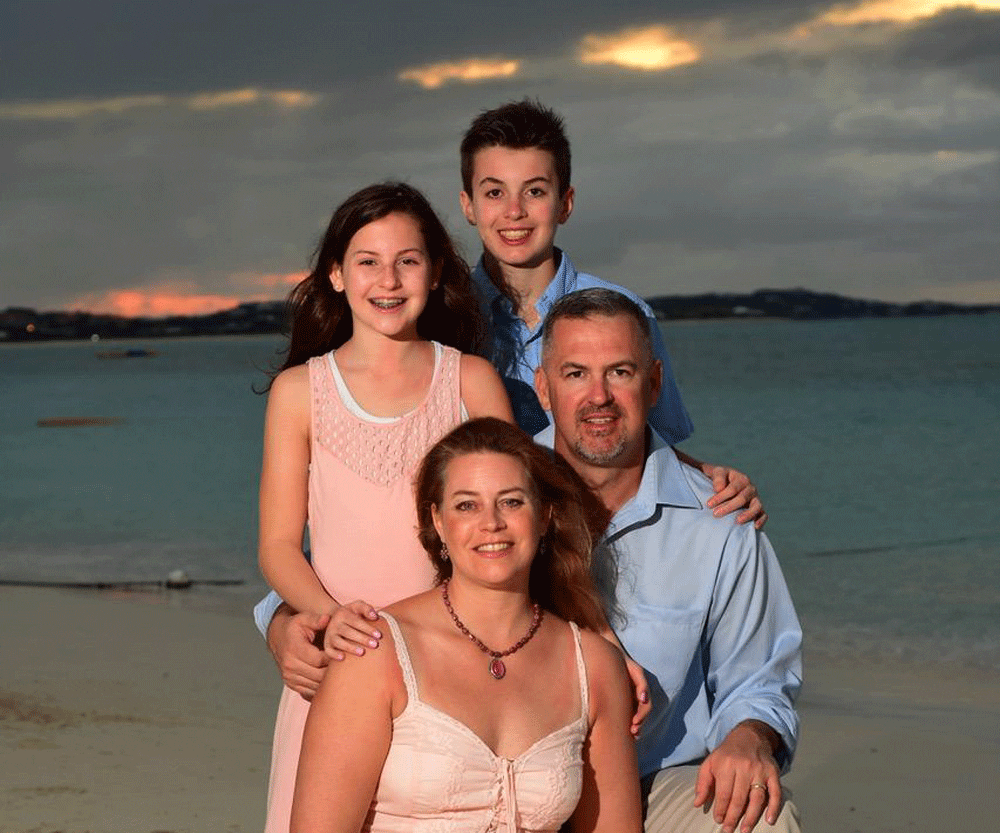 beaches-turks-family-sunset-beach